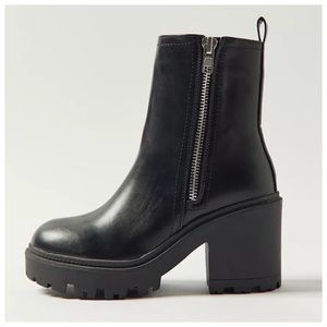 Urban Outfitters Zip Up Boots